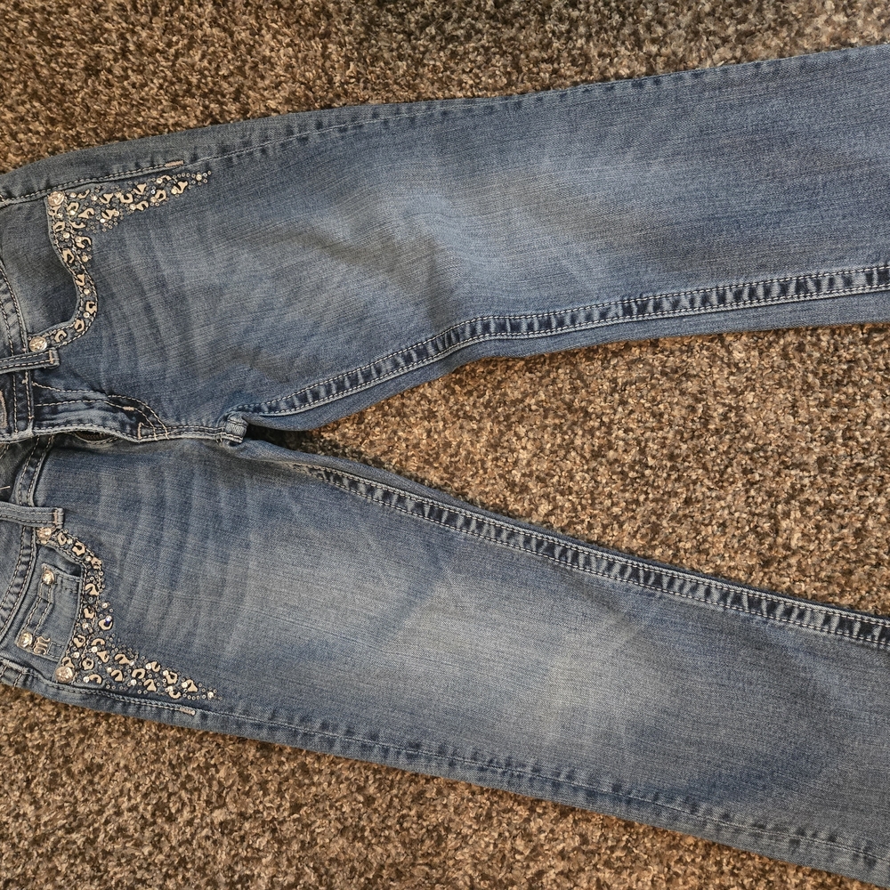 Miss Me Women's Blue Embellished Capri Jeans